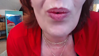 Fetišistická Webcam Show Amatérskej Ryšavky S Veľkým Zadkom