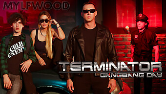 Zwoele Mylfwood Video Met Een Gepiercete Babe In Terminator Cosplay